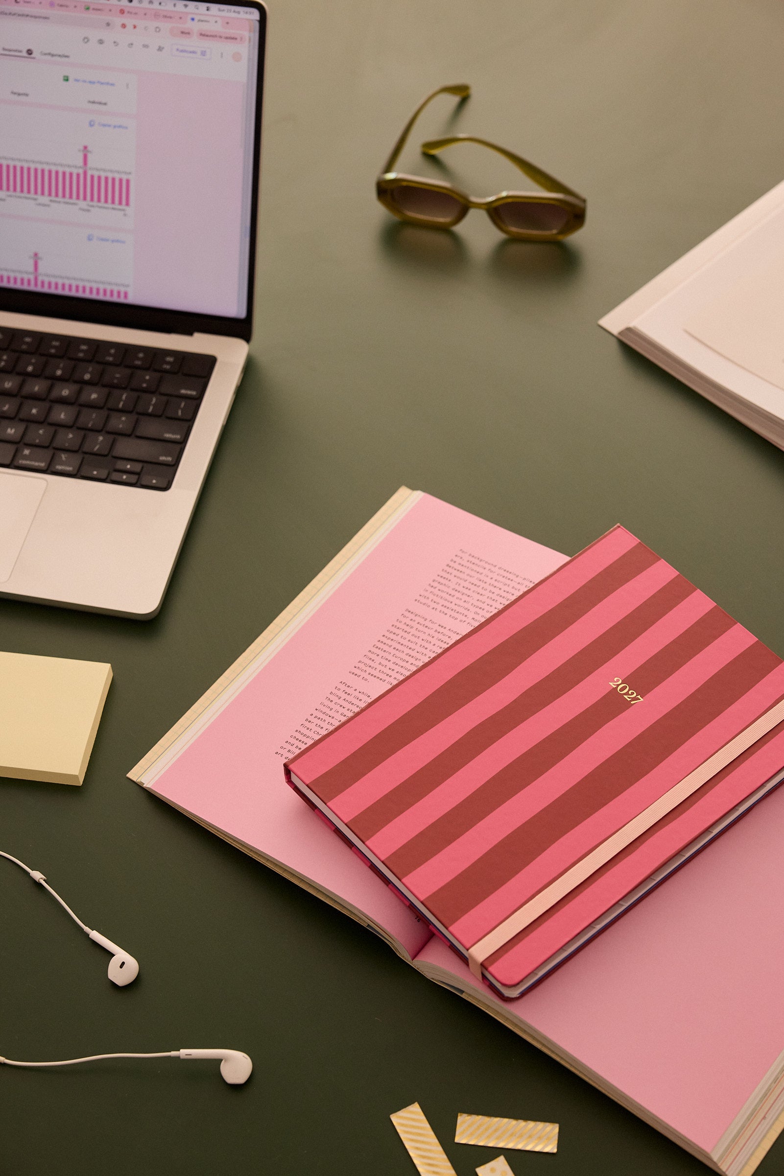 Planner Vertical 2027 Pink Vinho