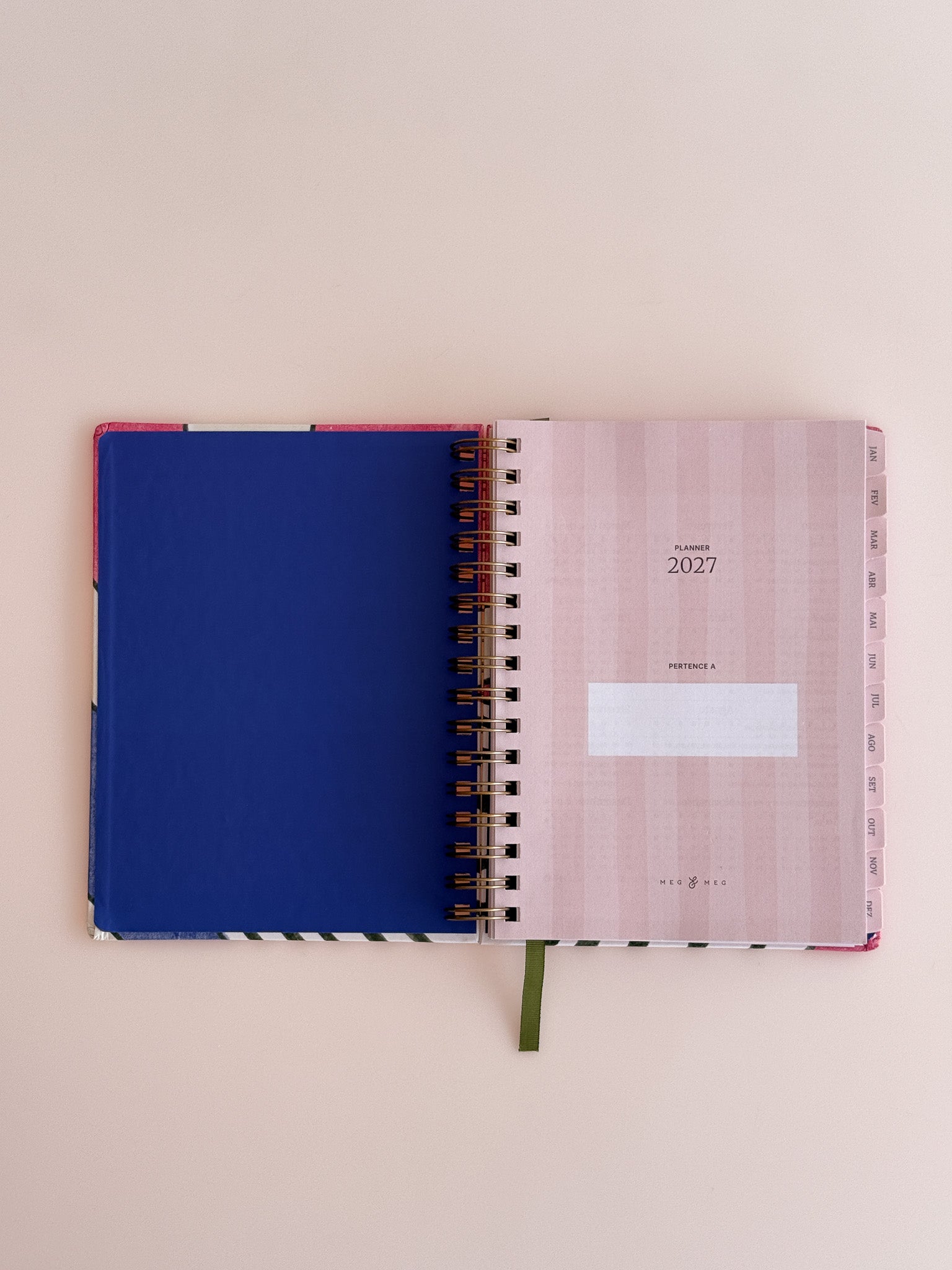 2027 Planner Tie